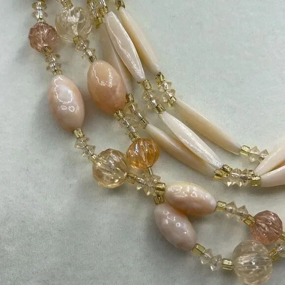 Vintage Midcentury Hong Kong layered beaded choker 16”. - Picture 3 of 8